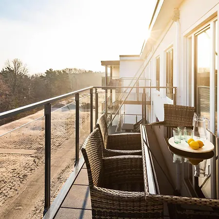 Prora - Ferienwohnung Mit Waschmaschine - Meeresrauschen Dachterrasse * Binz